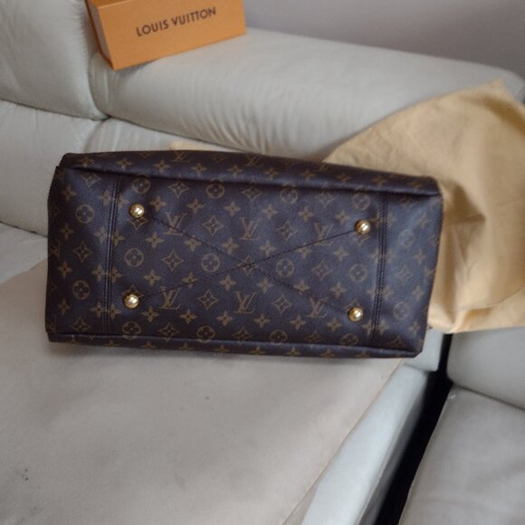 💯% AUTHENTIC Beautiful Louis Vuitton Artsy MM - Picture 7 of 15